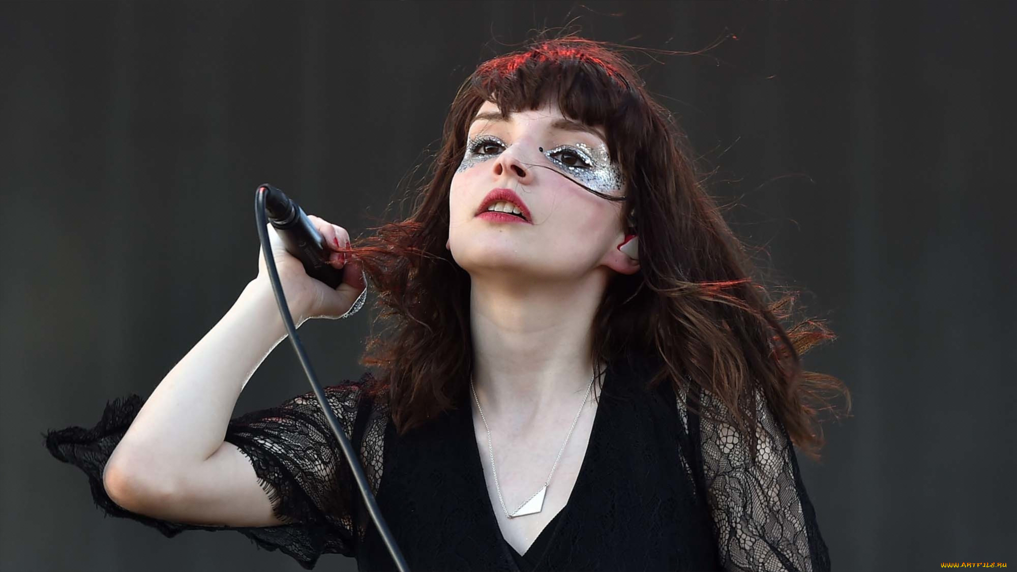 lauren mayberry, , 
